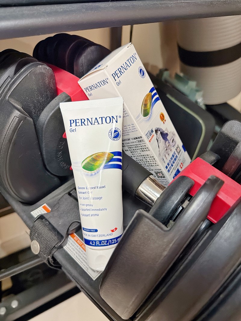 女人知己試用大隊,口碑行銷,部落客行銷,PERNATON百通關凝膠 125ml涼感型,關鍵保養,葡萄糖胺,擦的葡萄糖胺,GAG,醣胺聚醣,青邊貽貝,原型葡萄糖胺,讓我更敢動,行動力UP,靈活不卡關,軟Q有彈性,輕鬆上下樓梯,不怕久站久坐,打通關,天氣變化,換季保養,樂齡,馬拉松,登山,爬山,越野跑山,攀岩,籃球,羽球,桌球,棒球,PERNATON百通關,瑞士保養精品,瑞士第一,瑞士品質,瑞士原裝進口,白袍鑑定